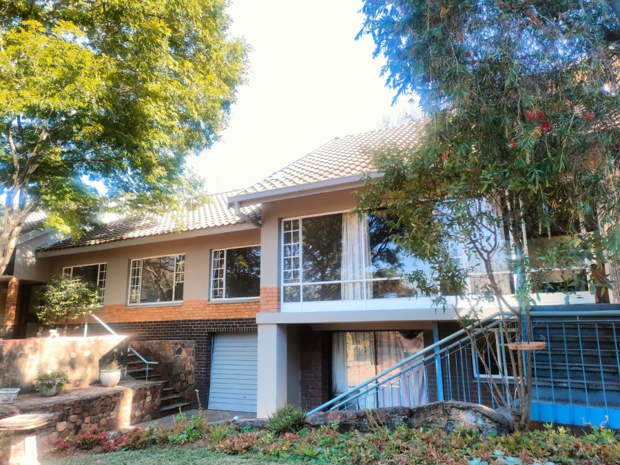4 Bedroom Property for Sale in Val de Grace Gauteng