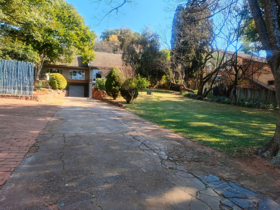 4 Bedroom Property for Sale in Val de Grace Gauteng