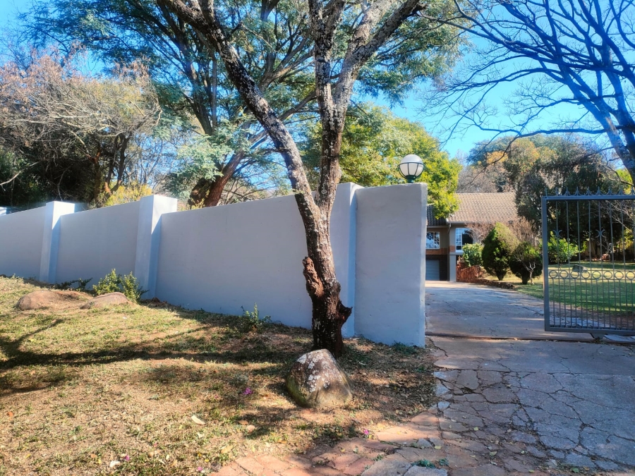 4 Bedroom Property for Sale in Val de Grace Gauteng