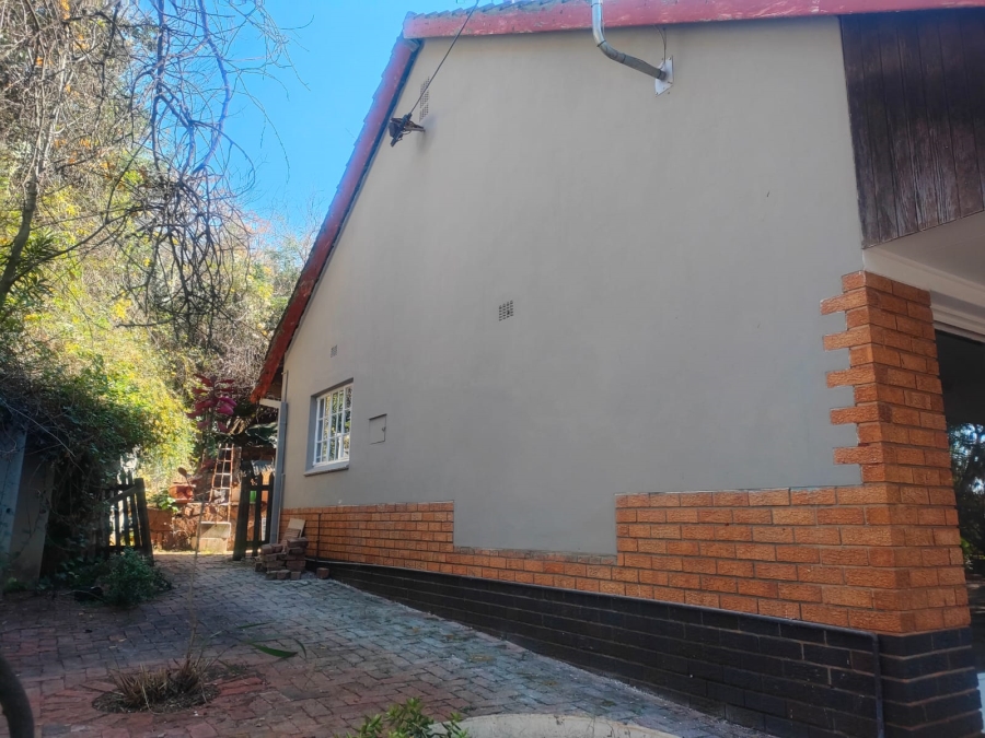 4 Bedroom Property for Sale in Val de Grace Gauteng