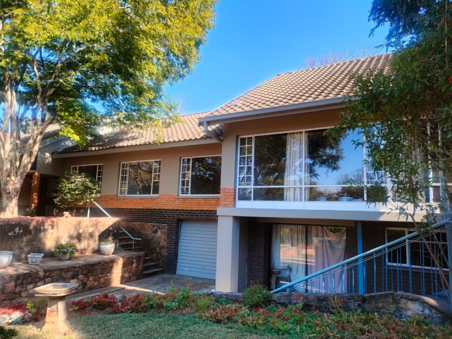 4 Bedroom Property for Sale in Val de Grace Gauteng