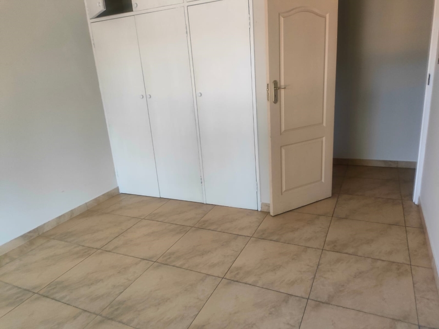 4 Bedroom Property for Sale in Val de Grace Gauteng