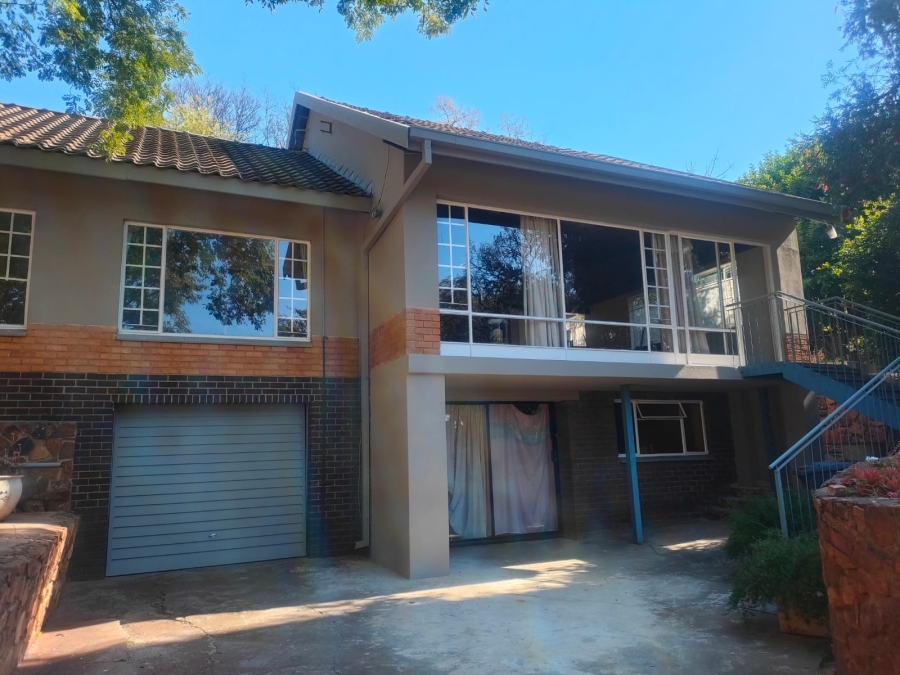 4 Bedroom Property for Sale in Val de Grace Gauteng