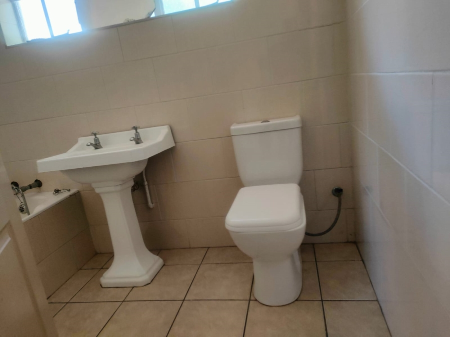 4 Bedroom Property for Sale in Val de Grace Gauteng