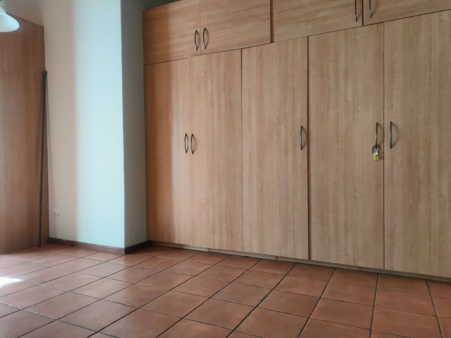 4 Bedroom Property for Sale in Val de Grace Gauteng