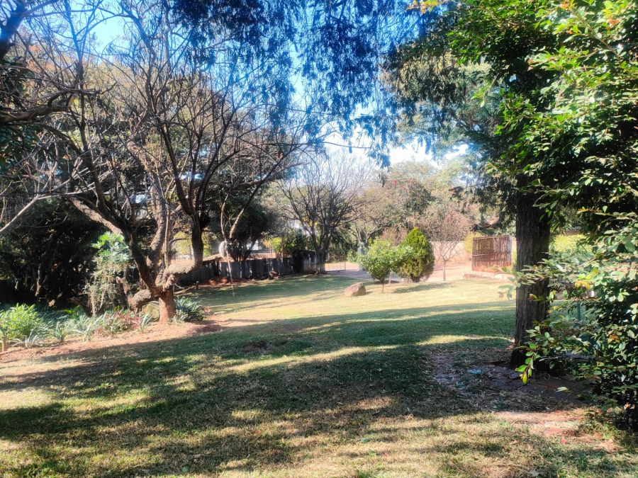 4 Bedroom Property for Sale in Val de Grace Gauteng