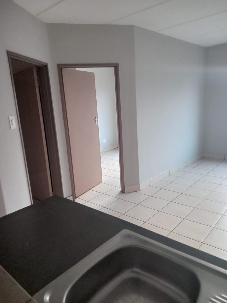 1 Bedroom Property for Sale in Ardenwold SH Gauteng