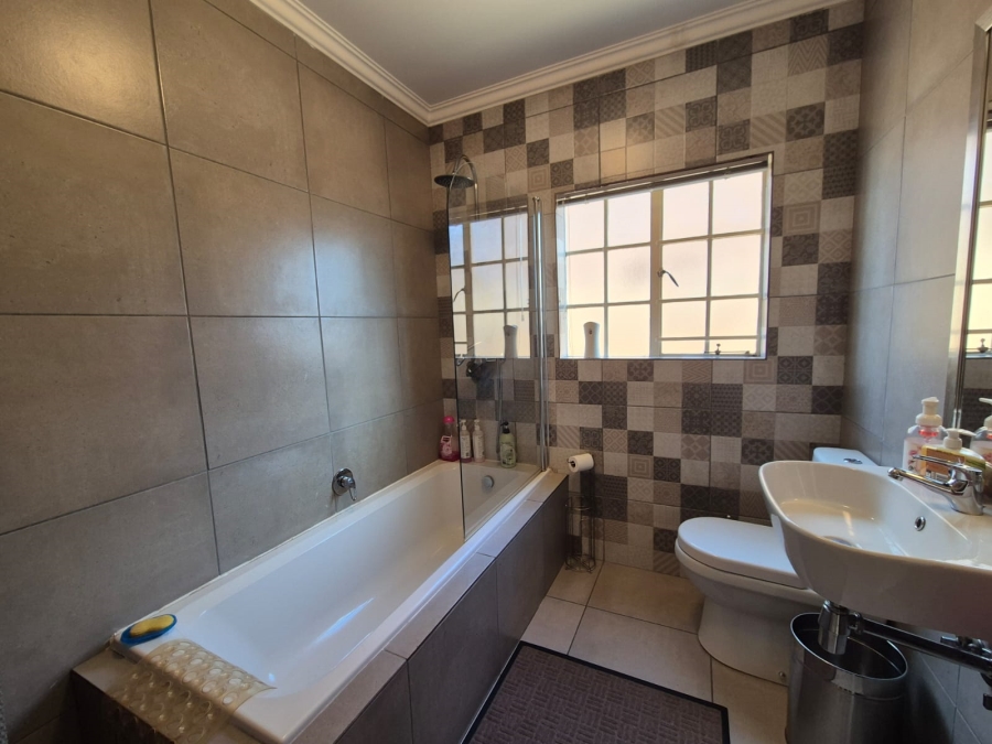3 Bedroom Property for Sale in Vanderbijlpark SE Gauteng