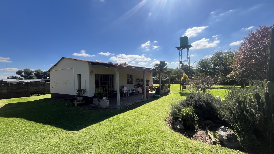 11 Bedroom Property for Sale in Bredell Gauteng