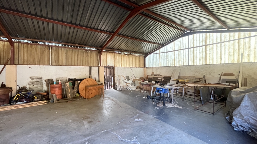11 Bedroom Property for Sale in Bredell Gauteng