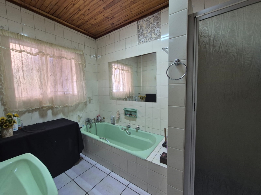 3 Bedroom Property for Sale in Vanderbijlpark SE 7 Gauteng