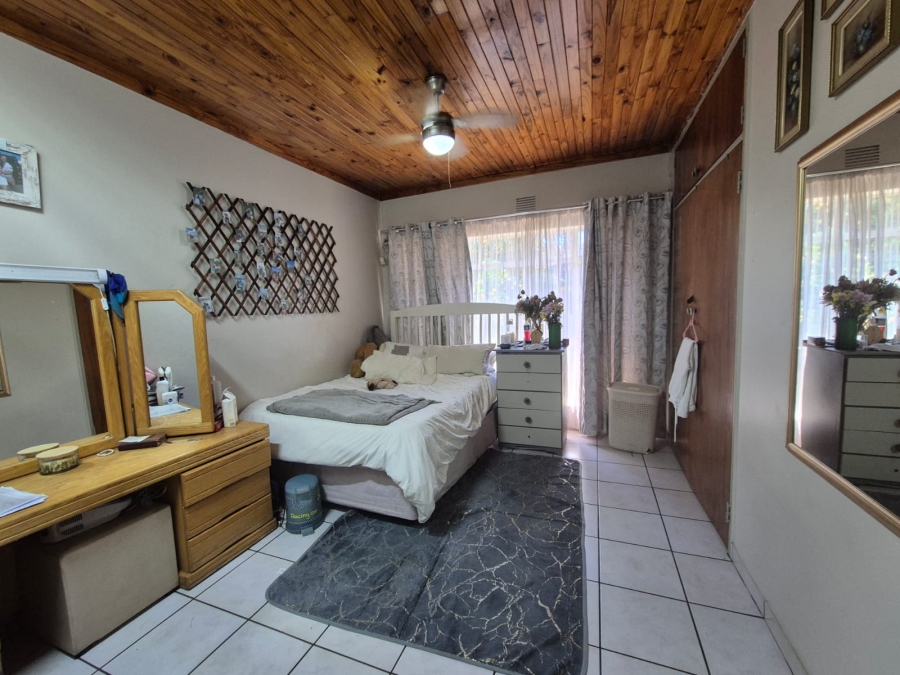 3 Bedroom Property for Sale in Vanderbijlpark SE 7 Gauteng
