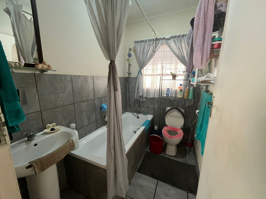 2 Bedroom Property for Sale in Brenthurst Gauteng