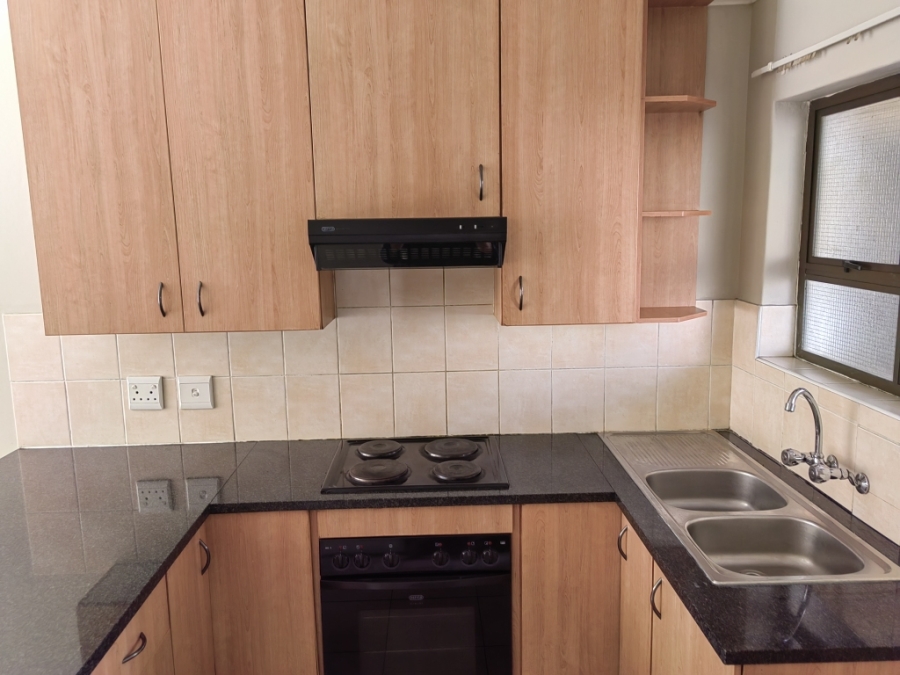 To Let 2 Bedroom Property for Rent in Halfway House Gauteng