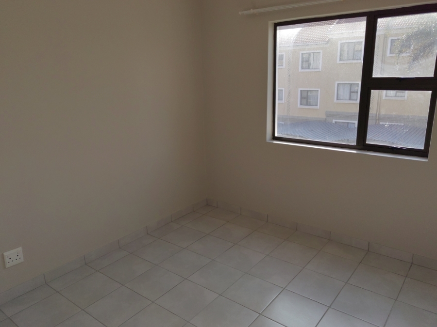 To Let 2 Bedroom Property for Rent in Halfway House Gauteng