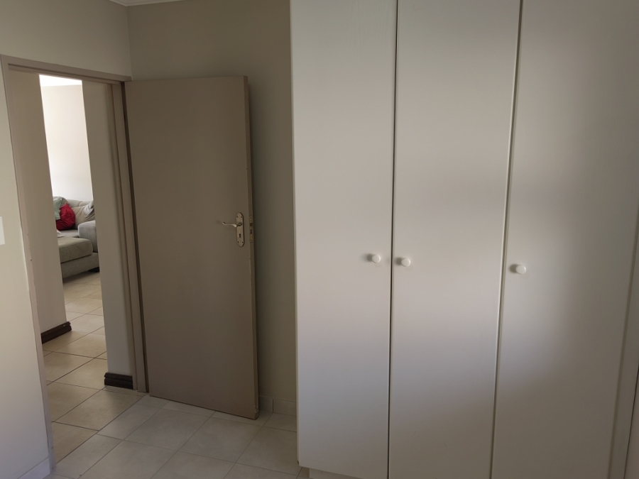 To Let 2 Bedroom Property for Rent in Halfway House Gauteng