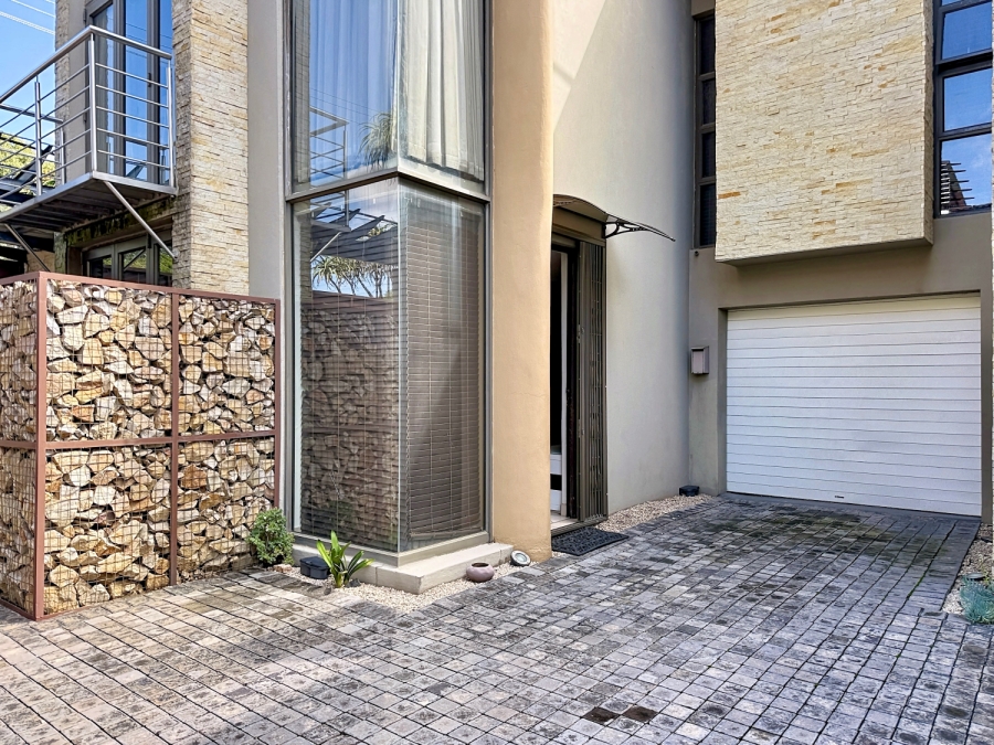 2 Bedroom Property for Sale in Menlo Park Gauteng