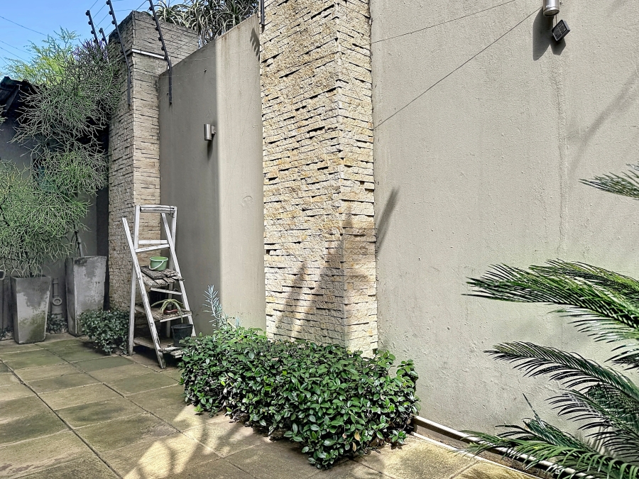 2 Bedroom Property for Sale in Menlo Park Gauteng