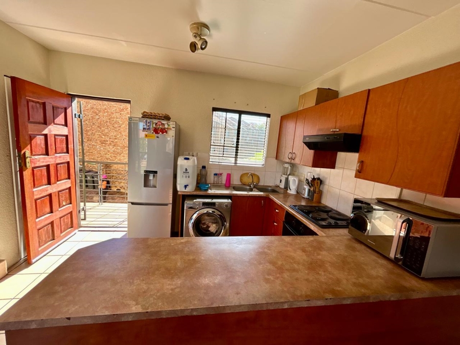 2 Bedroom Property for Sale in Halfway Gardens Gauteng