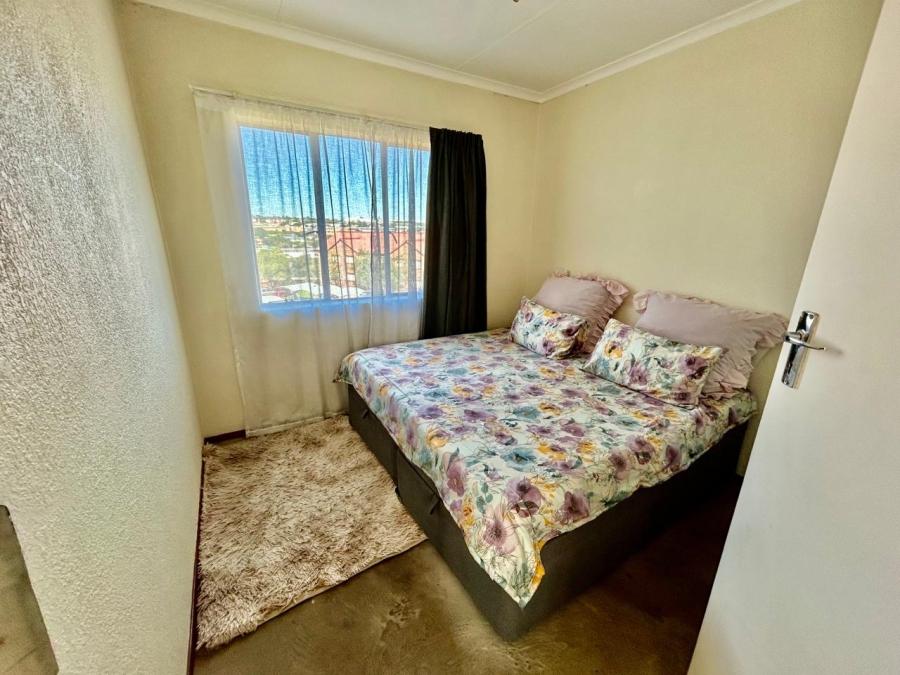 2 Bedroom Property for Sale in Halfway Gardens Gauteng