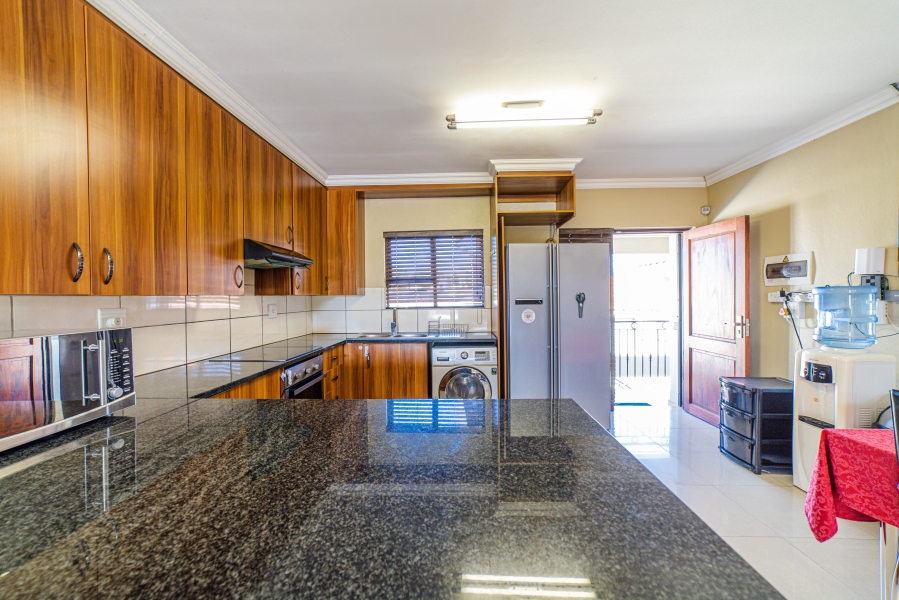 3 Bedroom Property for Sale in Barbeque Downs Gauteng