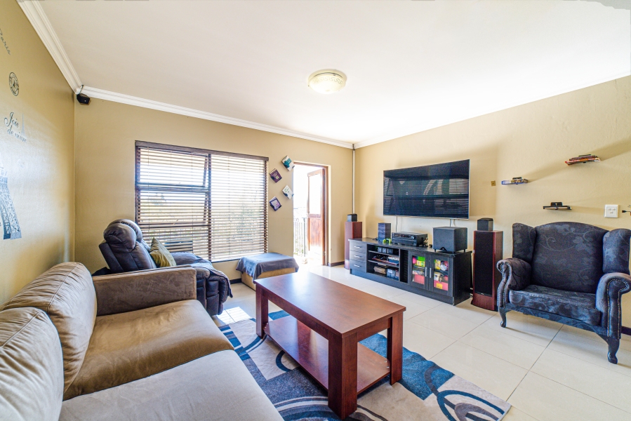 3 Bedroom Property for Sale in Barbeque Downs Gauteng