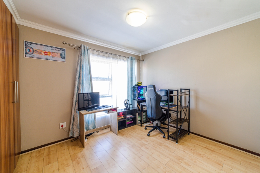 3 Bedroom Property for Sale in Barbeque Downs Gauteng