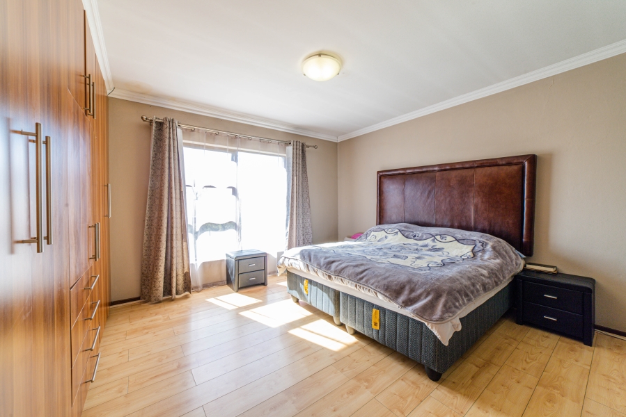 3 Bedroom Property for Sale in Barbeque Downs Gauteng