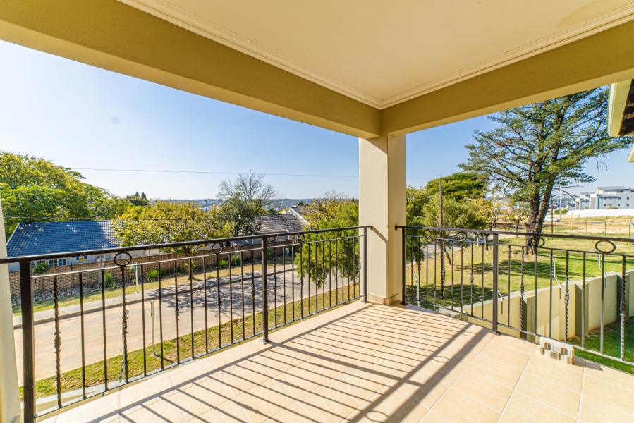 3 Bedroom Property for Sale in Barbeque Downs Gauteng
