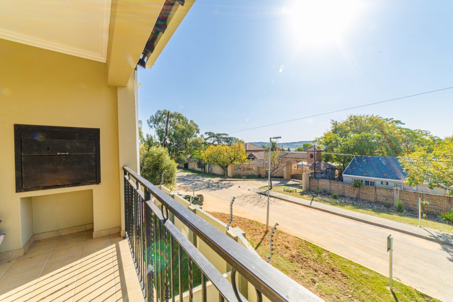 3 Bedroom Property for Sale in Barbeque Downs Gauteng