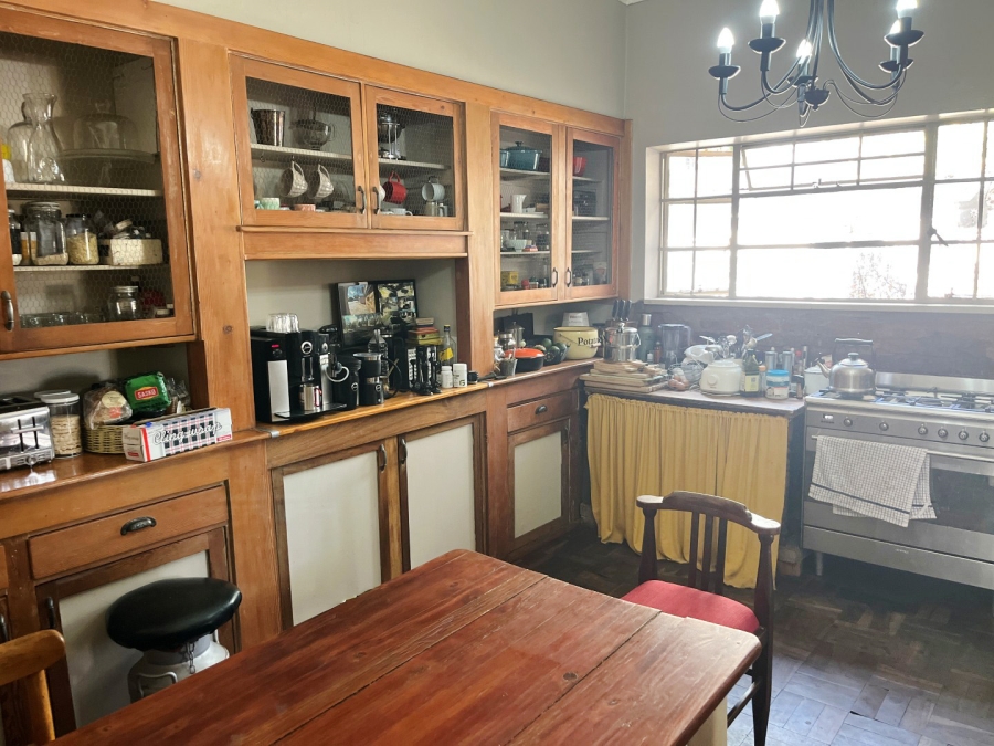 6 Bedroom Property for Sale in Highlands North Gauteng