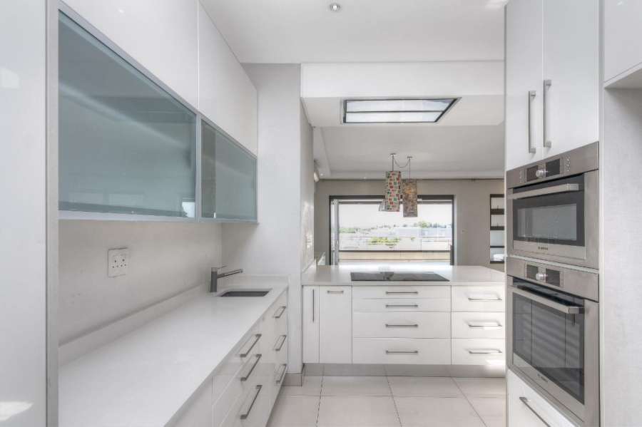 2 Bedroom Property for Sale in Morningside Gauteng