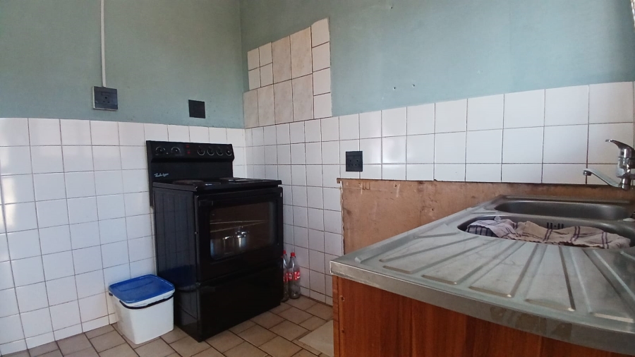 2 Bedroom Property for Sale in Toekomsrus Gauteng