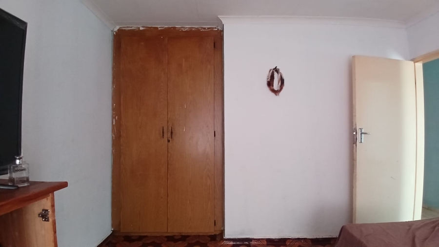 2 Bedroom Property for Sale in Toekomsrus Gauteng