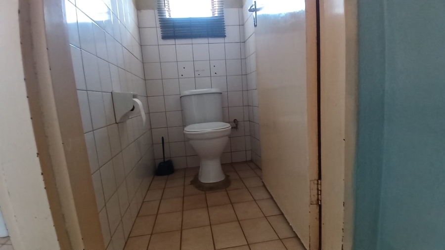 2 Bedroom Property for Sale in Toekomsrus Gauteng