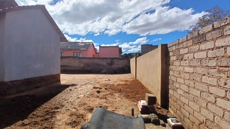 2 Bedroom Property for Sale in Toekomsrus Gauteng