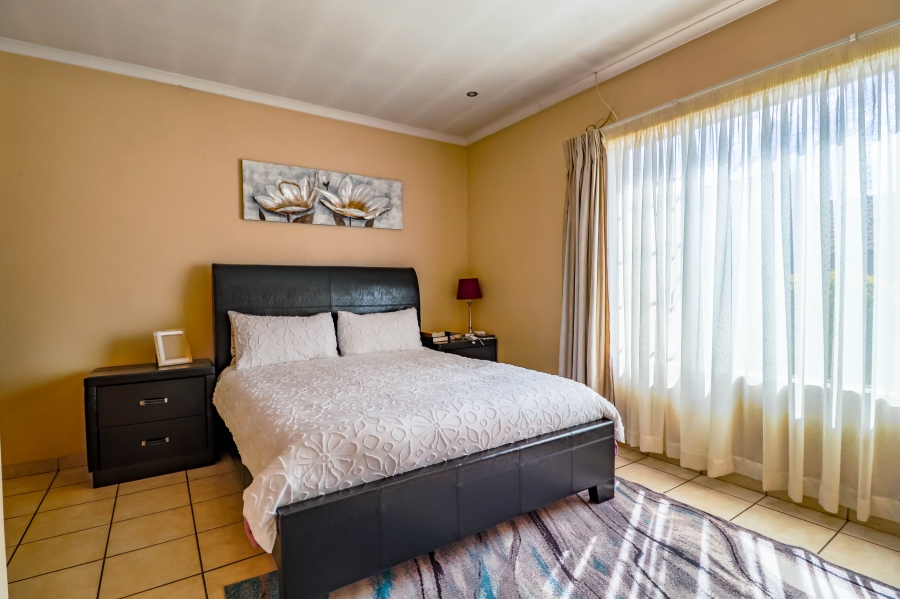 3 Bedroom Property for Sale in Thatchfield Estate Gauteng
