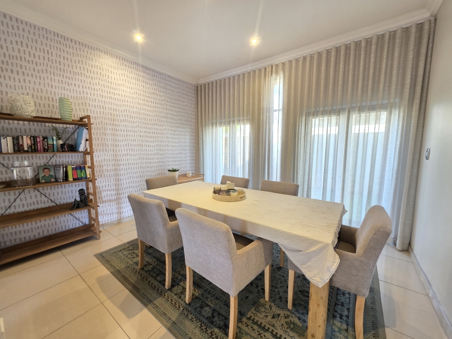 4 Bedroom Property for Sale in Boardwalk Meander Gauteng