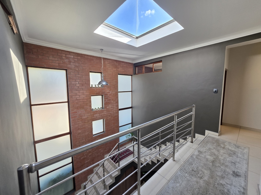 4 Bedroom Property for Sale in Boardwalk Meander Gauteng