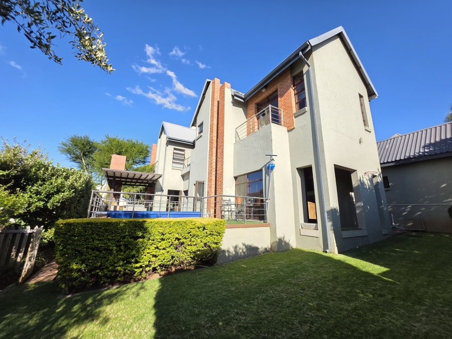 4 Bedroom Property for Sale in Boardwalk Meander Gauteng