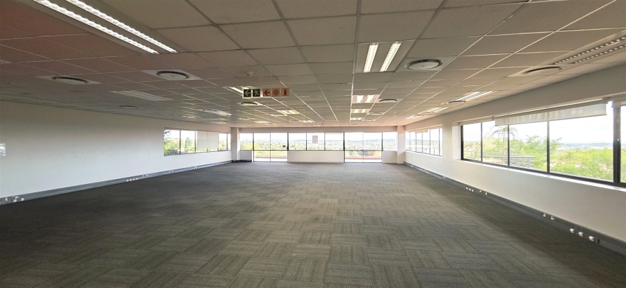 To Let Commercial Property for Rent in Gallo Manor Gauteng