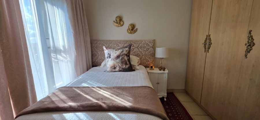 2 Bedroom Property for Sale in Montana Tuine Gauteng