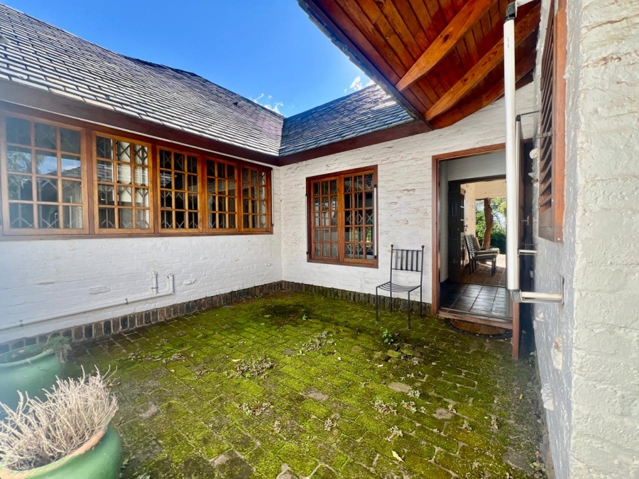 4 Bedroom Property for Sale in Waterkloof Heights Gauteng