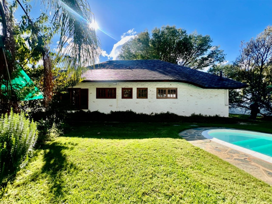 4 Bedroom Property for Sale in Waterkloof Heights Gauteng