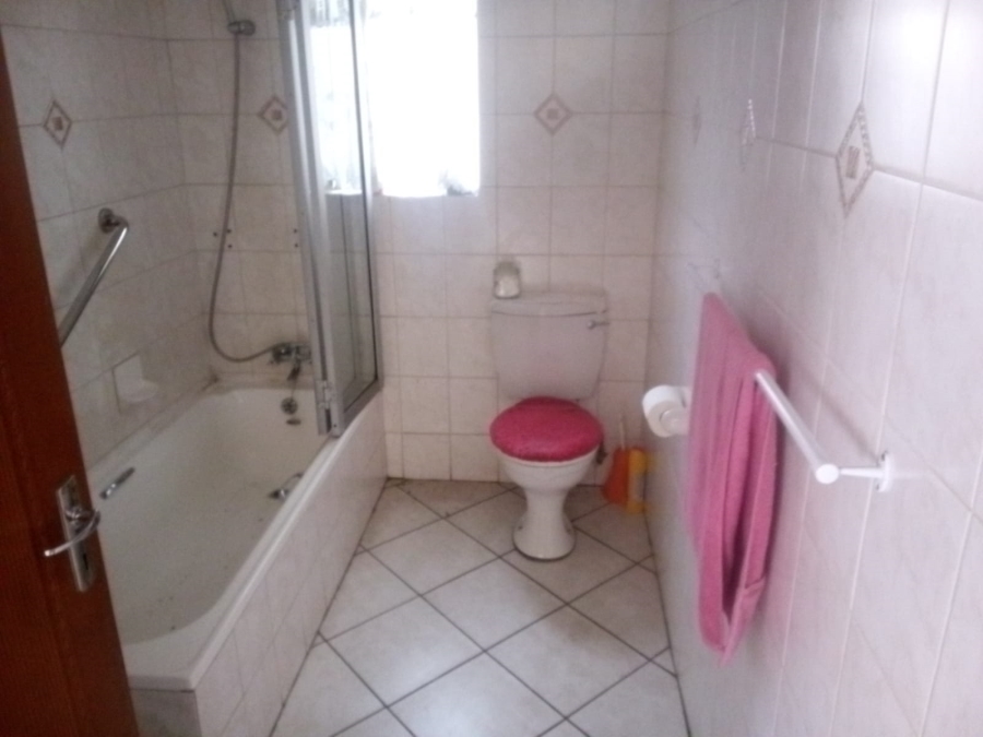 4 Bedroom Property for Sale in Delville Gauteng