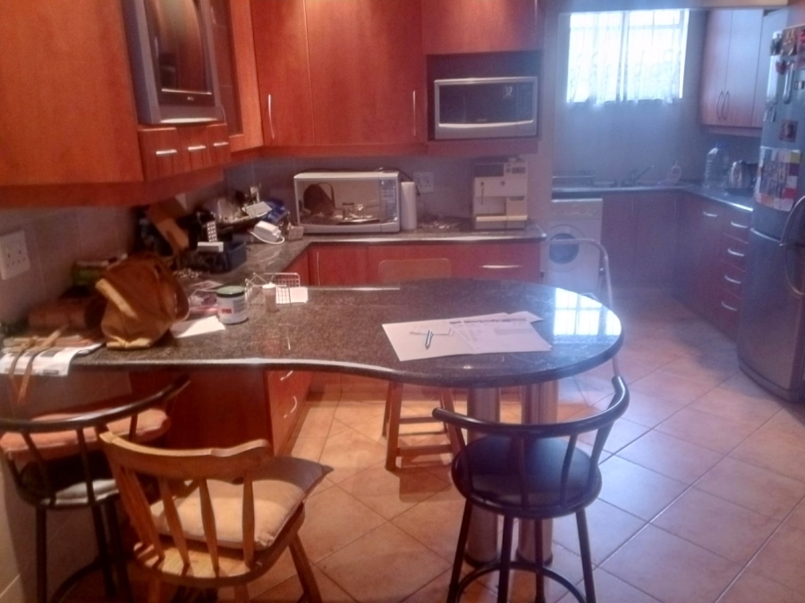 4 Bedroom Property for Sale in Delville Gauteng
