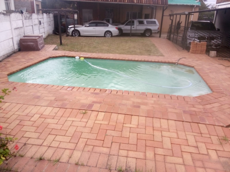 4 Bedroom Property for Sale in Delville Gauteng