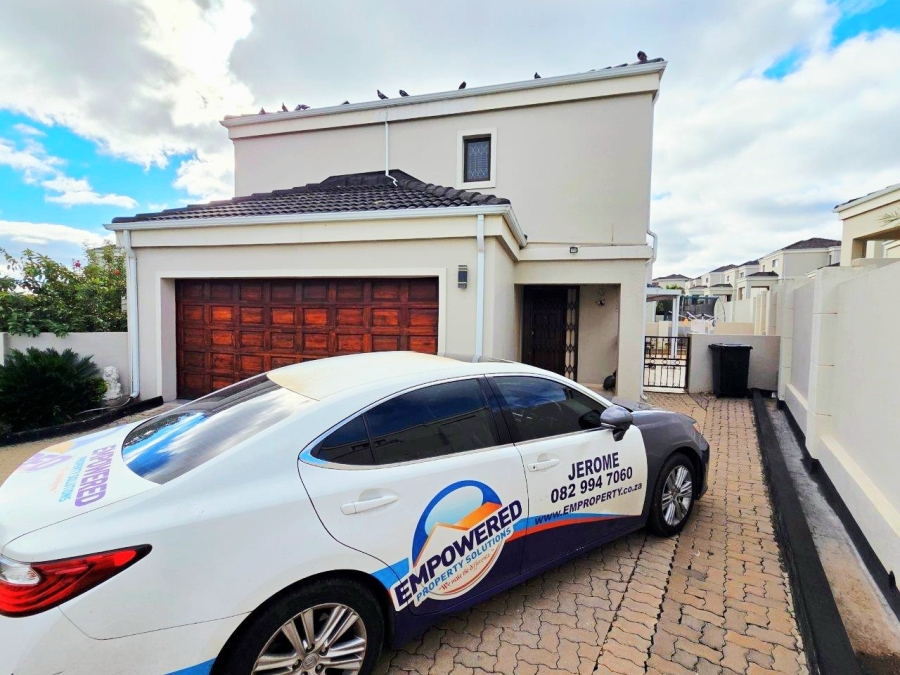 3 Bedroom Property for Sale in Carlswald Gauteng