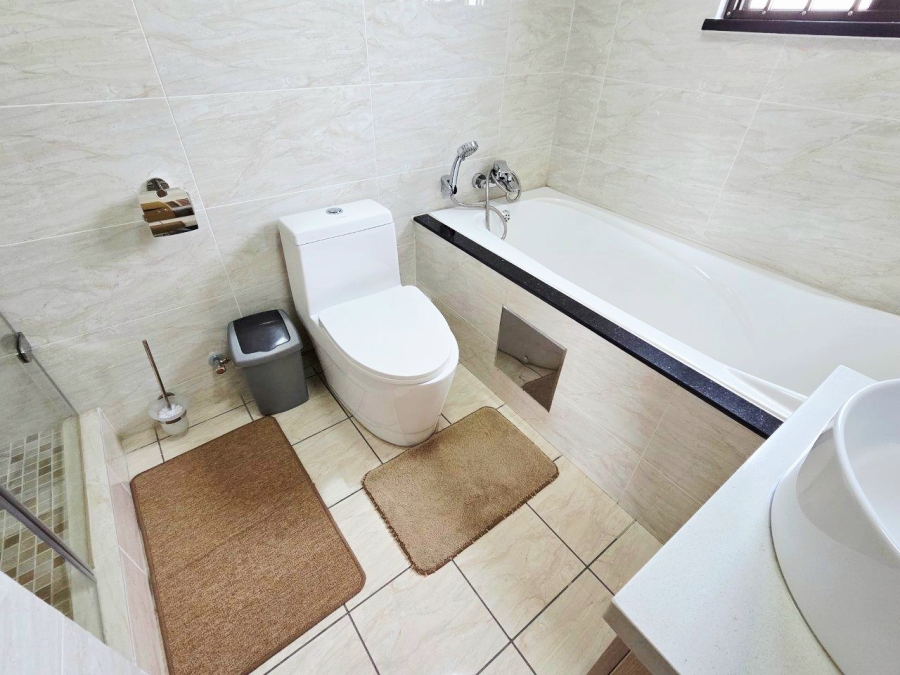 3 Bedroom Property for Sale in Carlswald Gauteng
