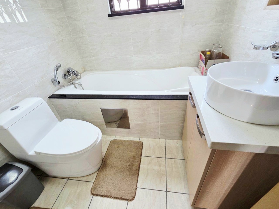 3 Bedroom Property for Sale in Carlswald Gauteng